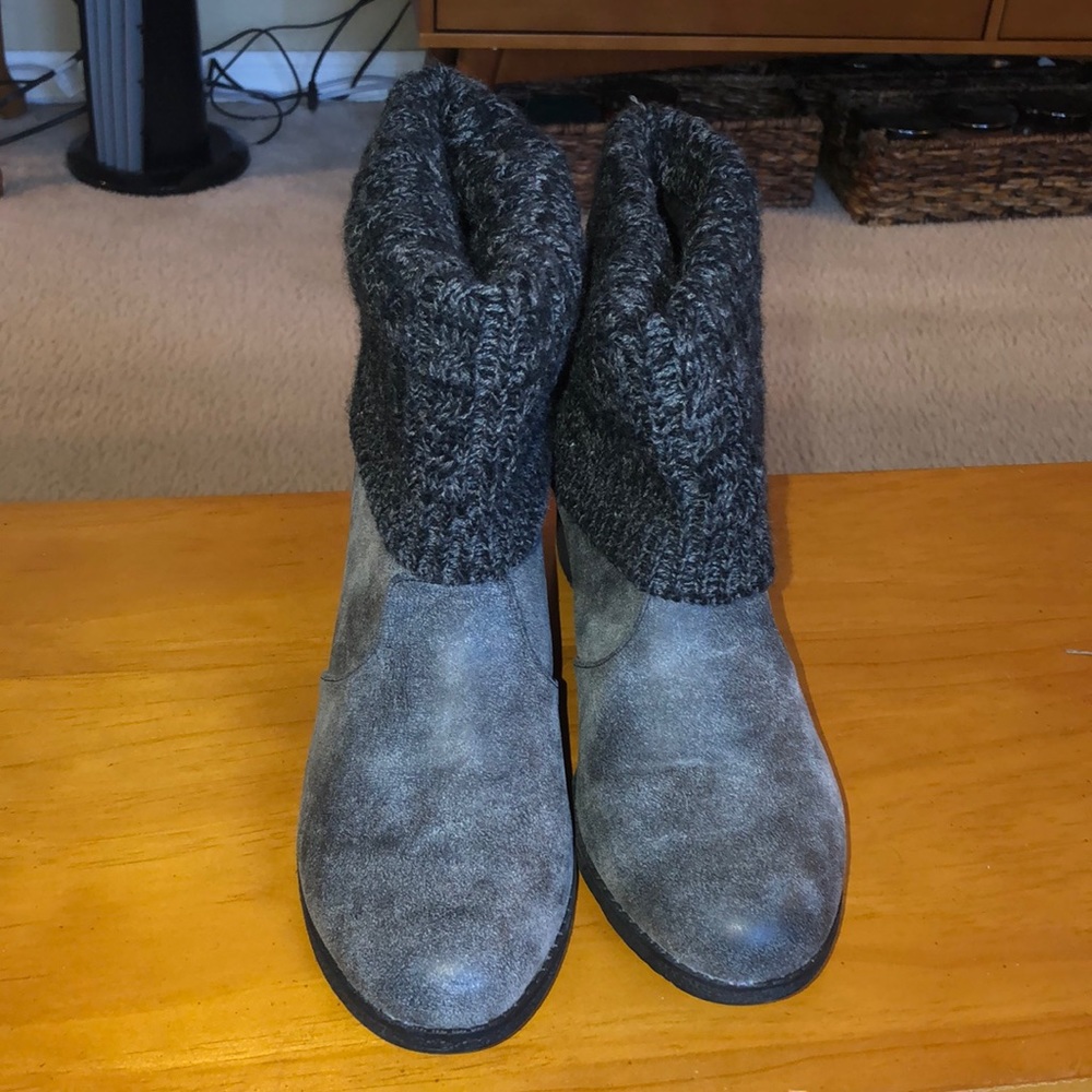 Muk Luks Ankle Boots, NWOT, size 8, gray